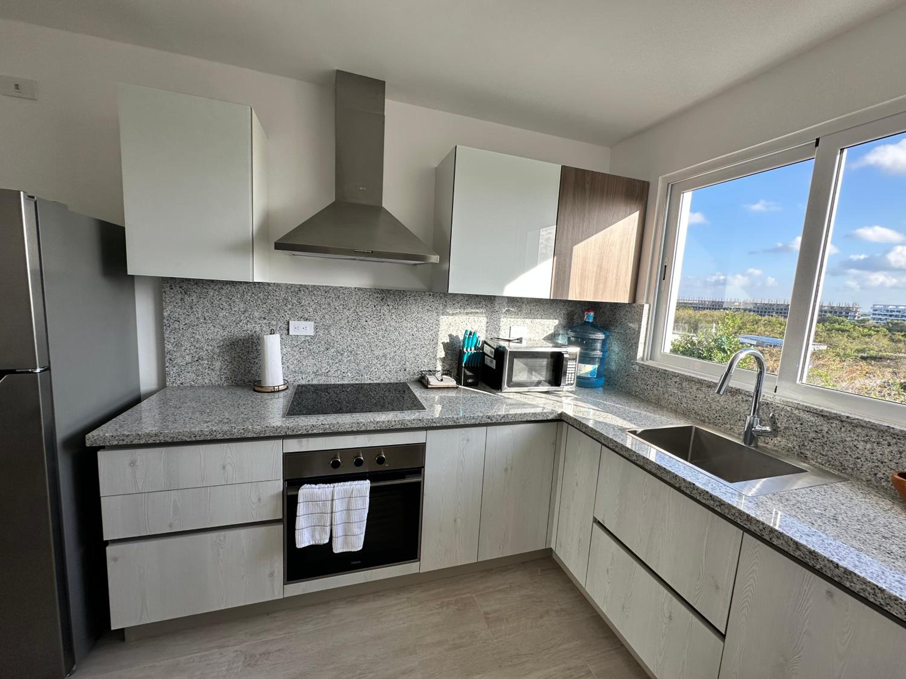 LUXURY CONDO coral bay