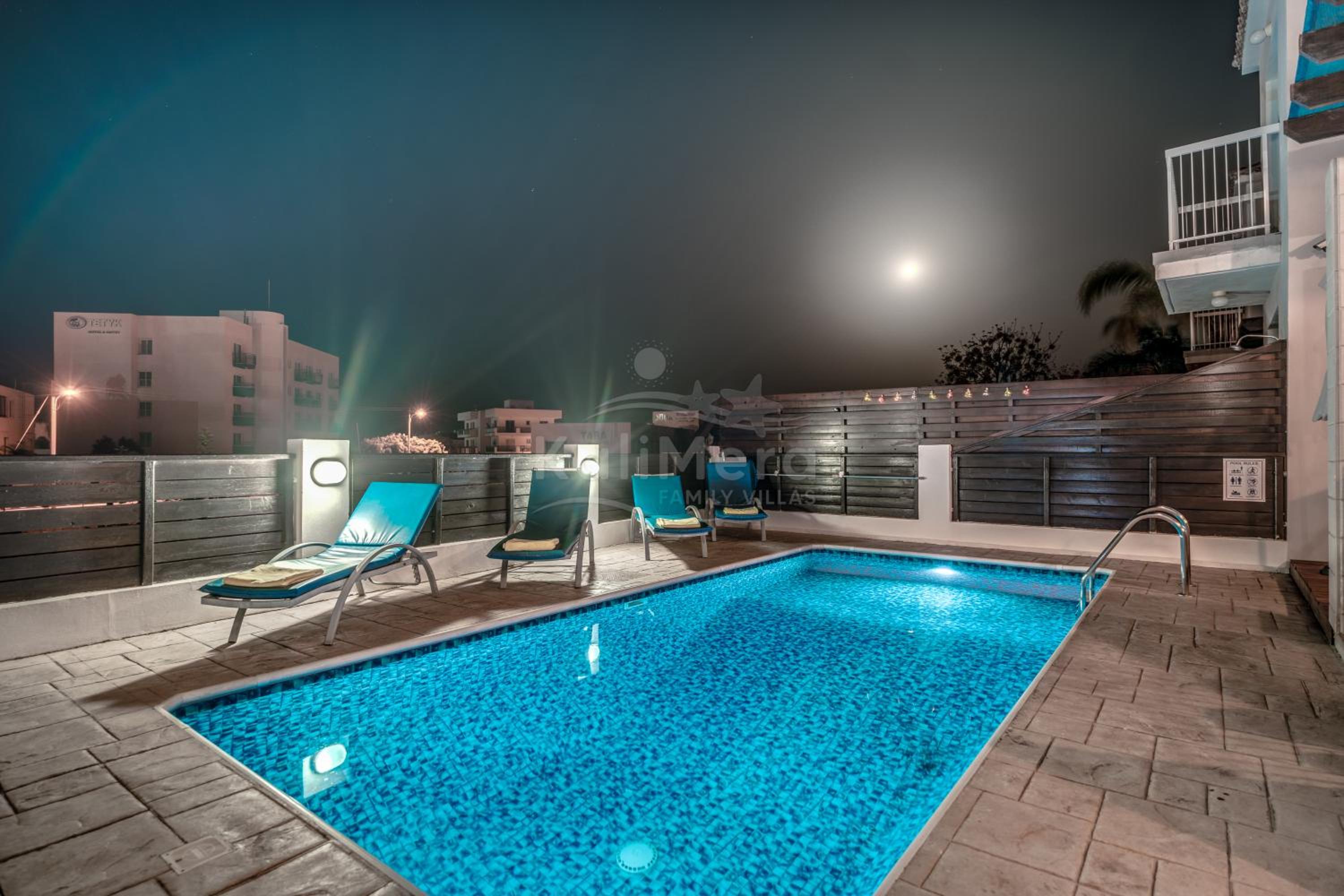 Villa Sunrise Pernera