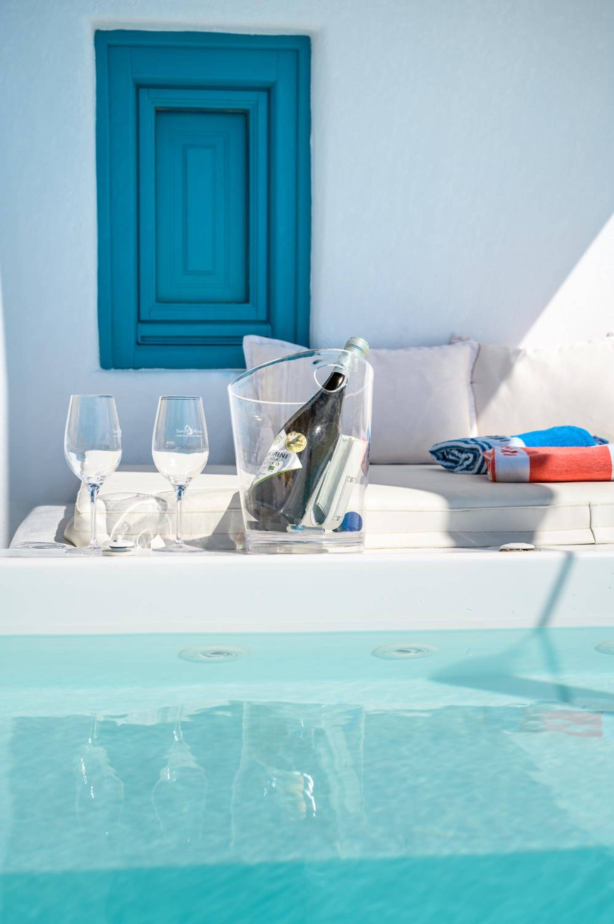 Aristos Life Luxury Cave Villas