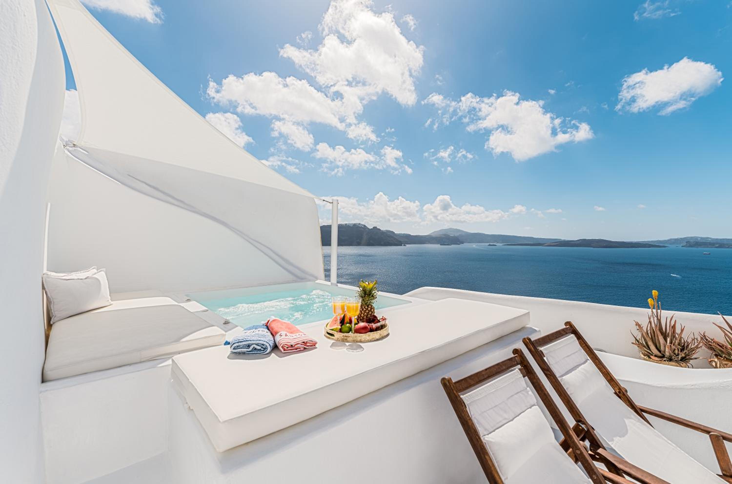 Aristos Life Luxury Cave Villas