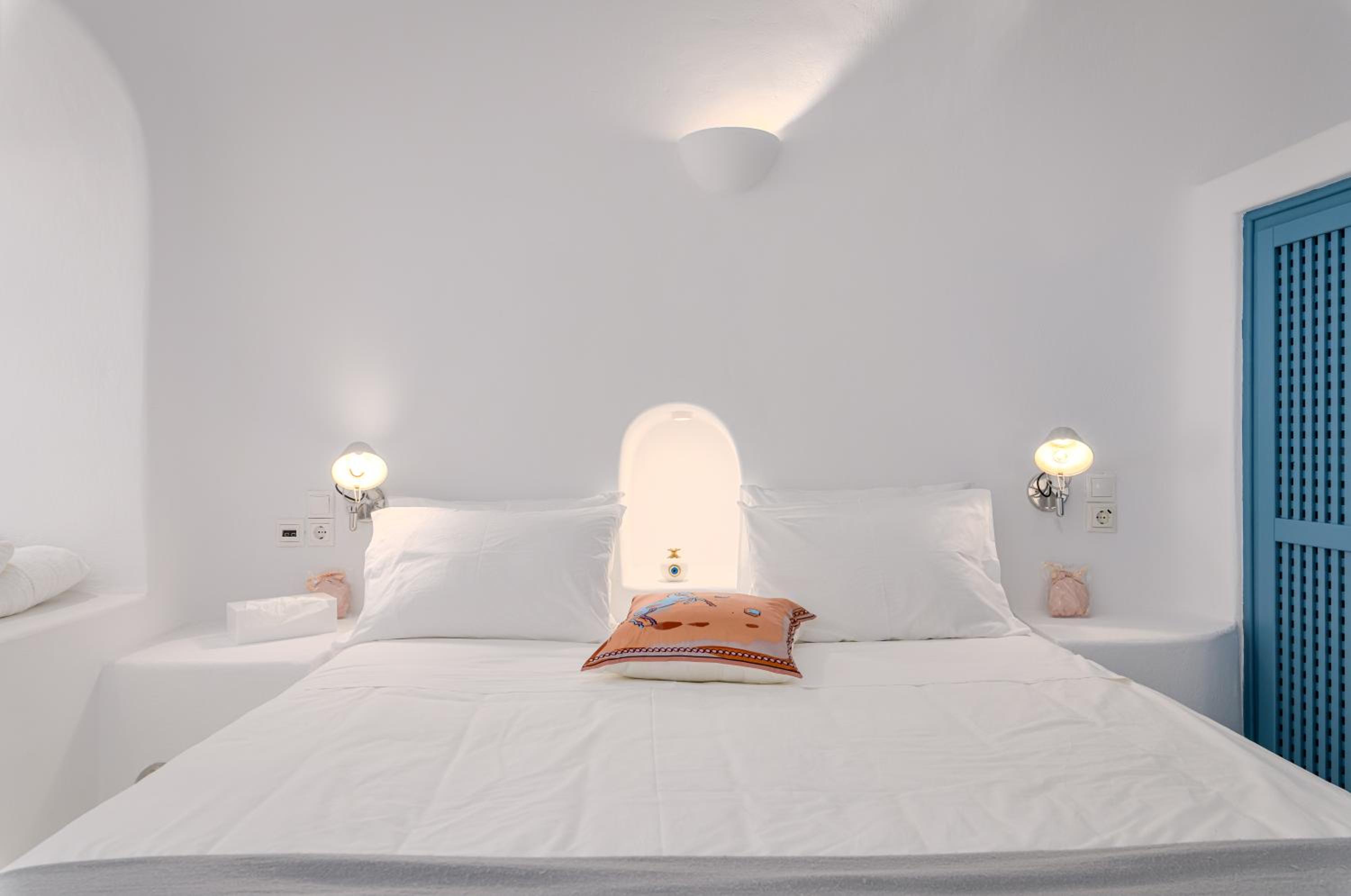 Aristos Life Luxury Cave Villas