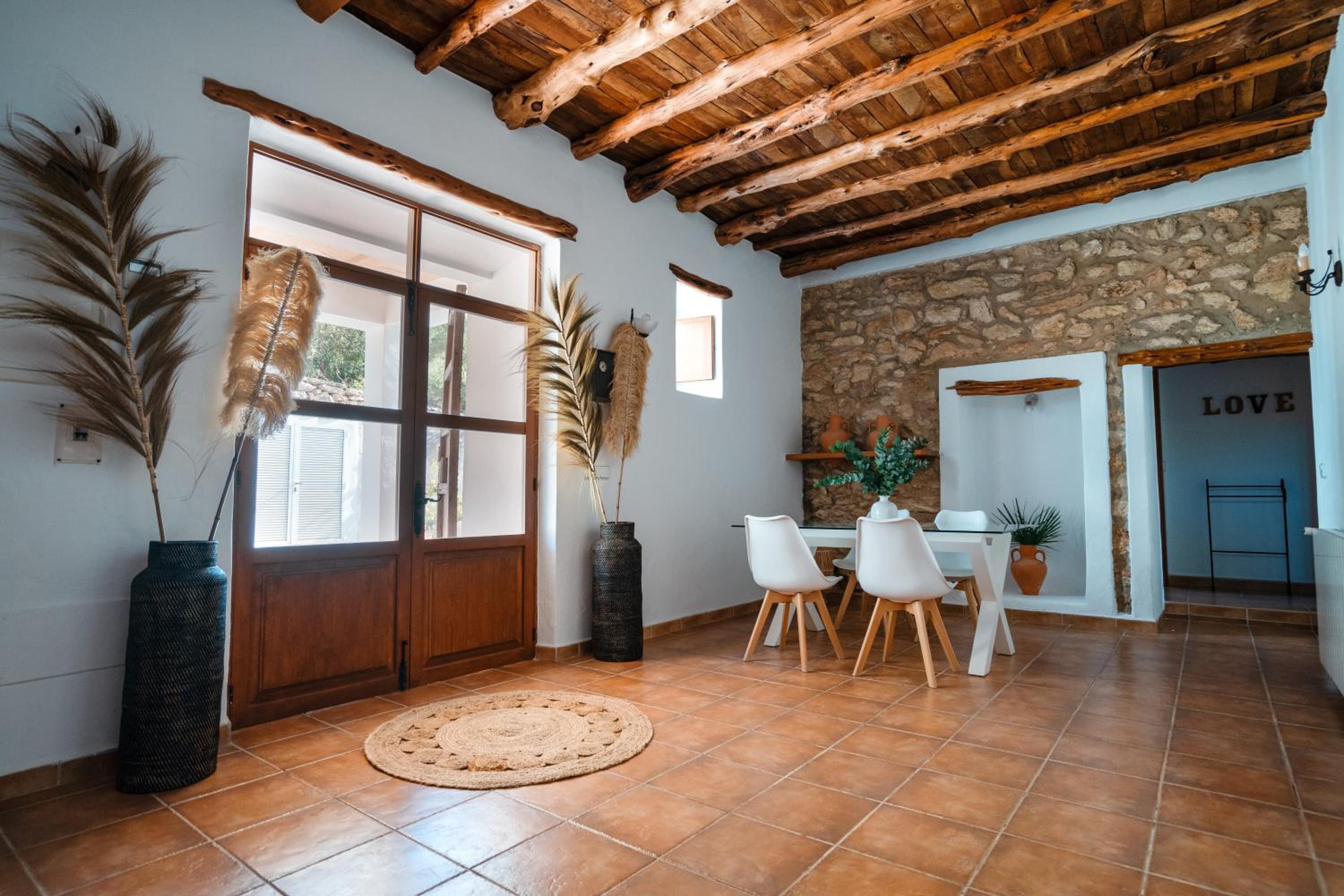7 Bedroom Villa with Pool - 5mins walk to Cala Llonga Beach - Can Ramon view 5