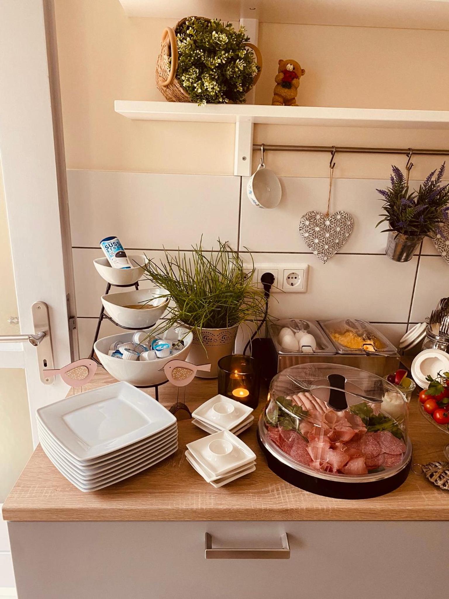 Hotel Pension garni Haus am Strand 2