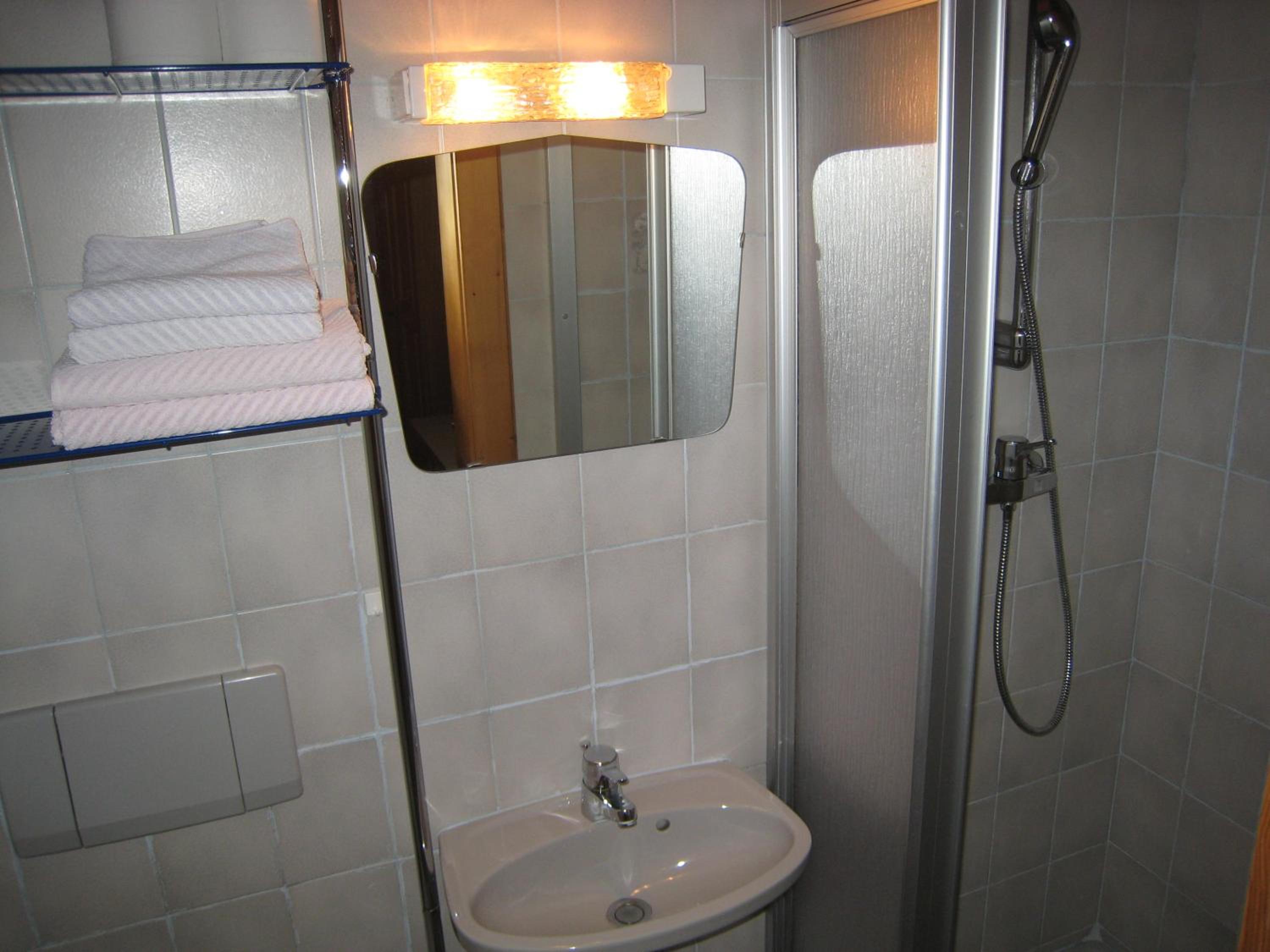 Photo 29