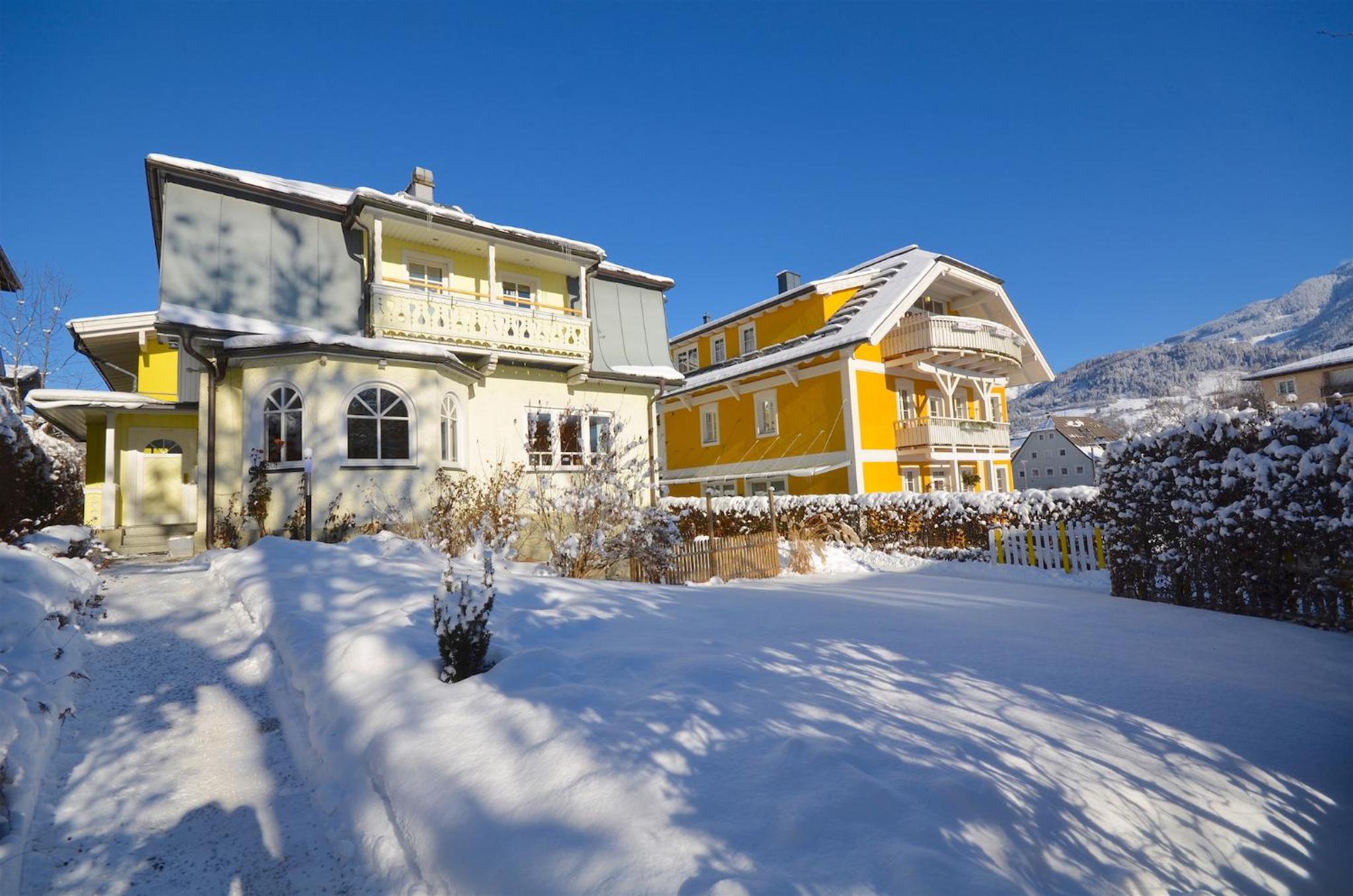 Villa Skilift-Seeblick - by Alpen Apartments view 2