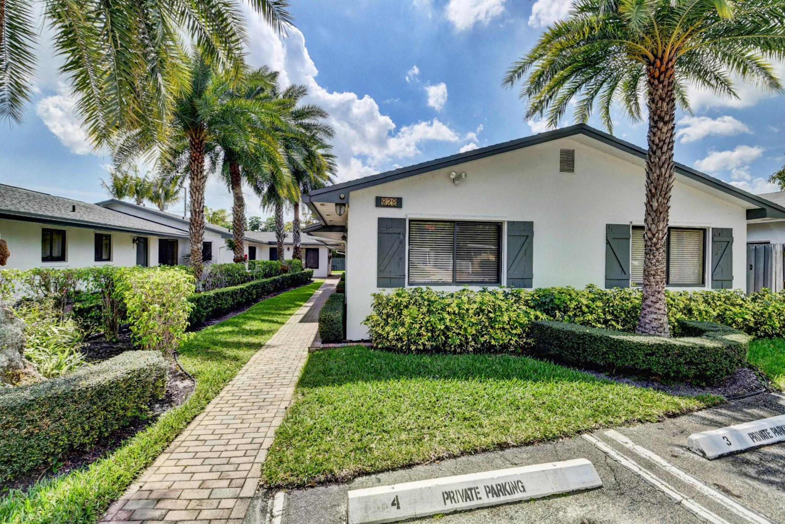 Cozy private studio, East Delray