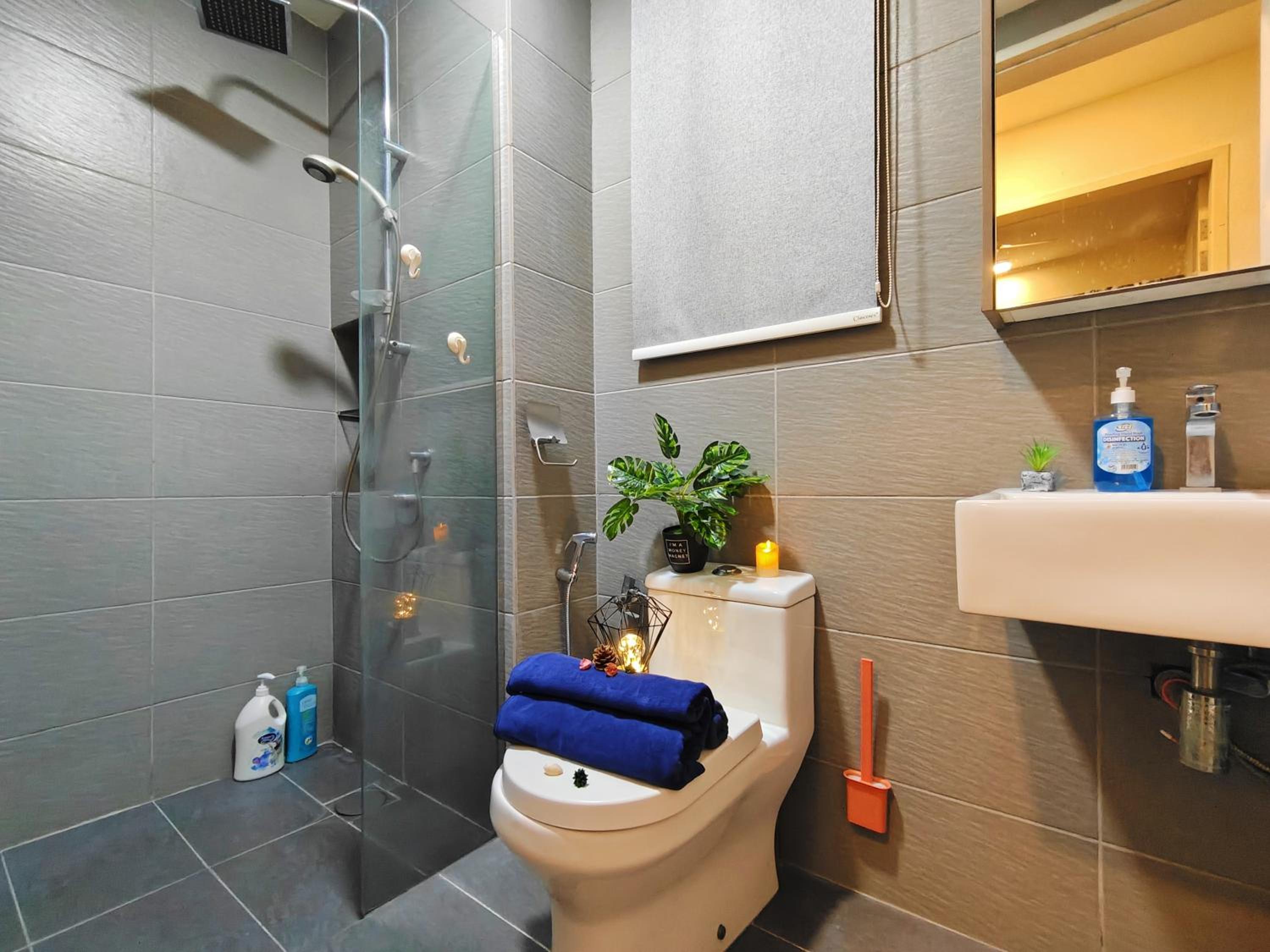 Midvalley Luxury Maxine Suite
