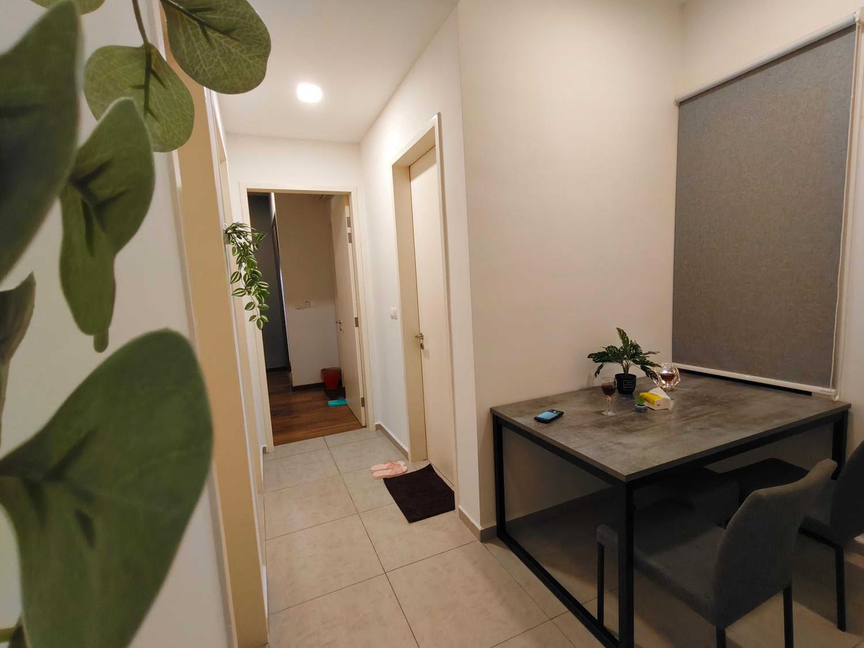 Midvalley Luxury Maxine Suite