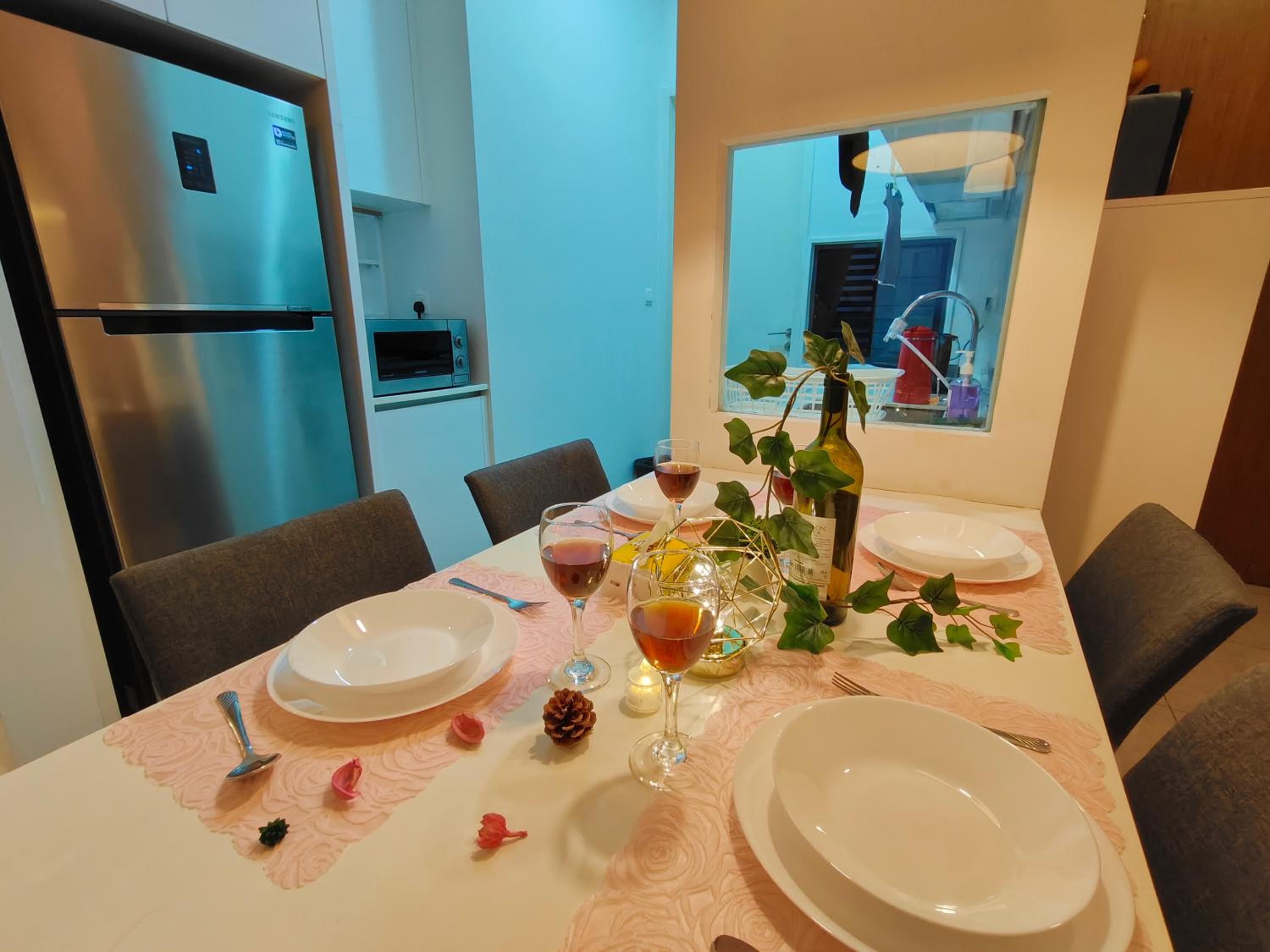 Midvalley Luxury Maxine Suite