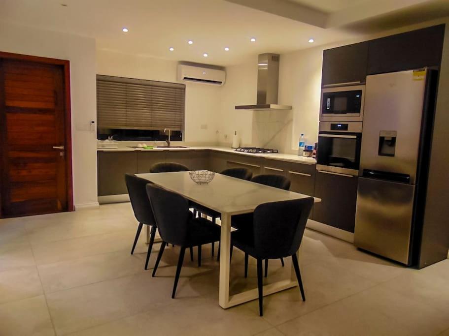 O Kouche Soley - Duplex Pied Dans L'eau view 5
