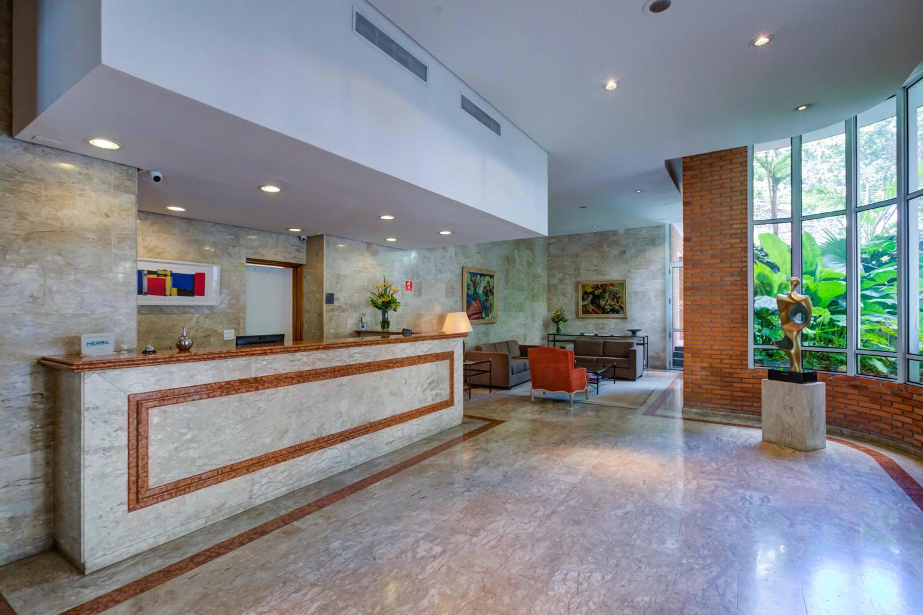 Roomo Etoile GeorgeV Jardins Residencial