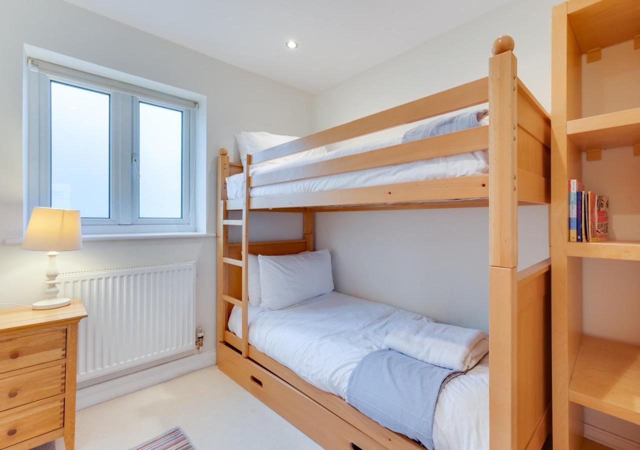 3 Bed in Aldeburgh oc-nig