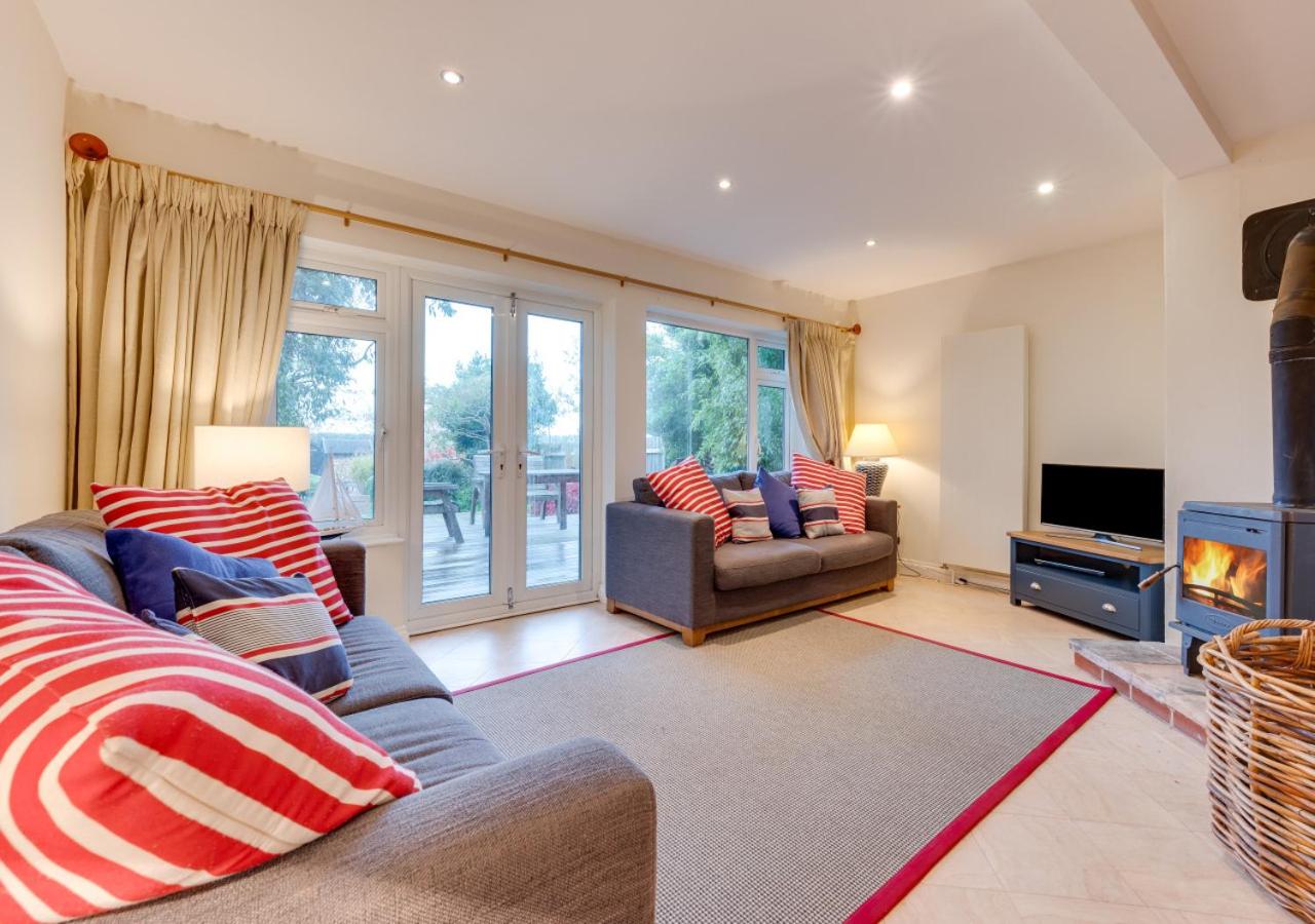 3 Bed in Aldeburgh oc-nig