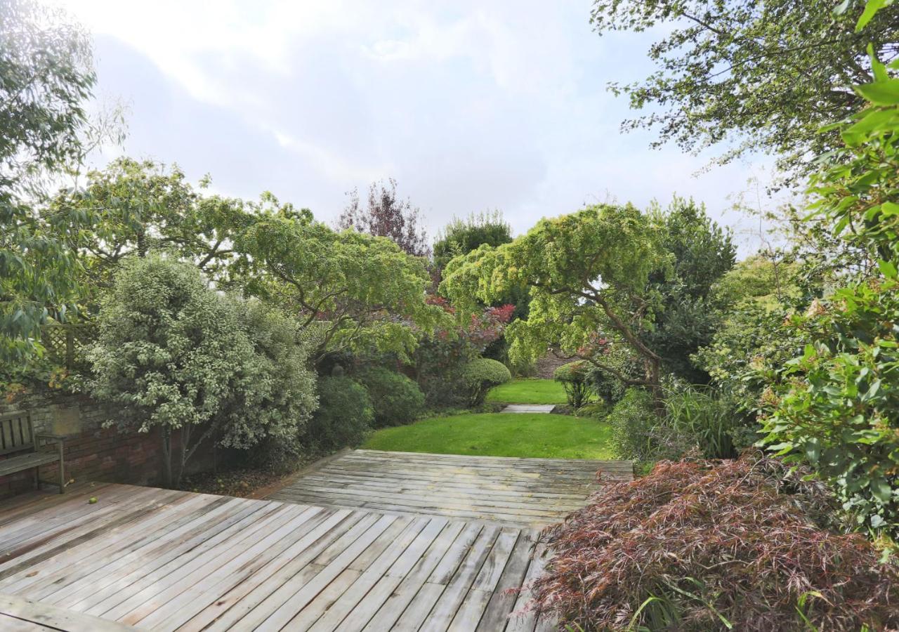 3 Bed in Aldeburgh oc-nig