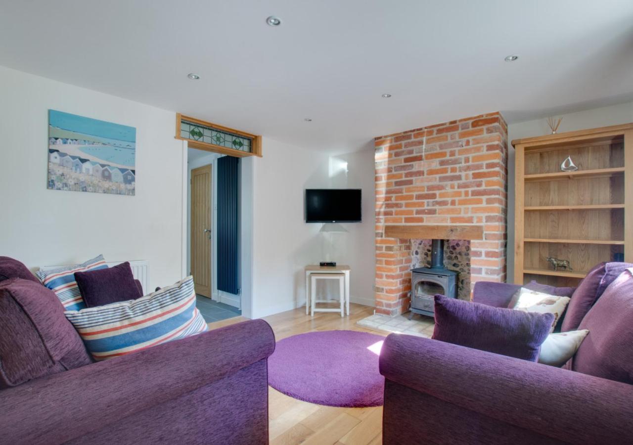 3 Bed in Middleton oc-fdp