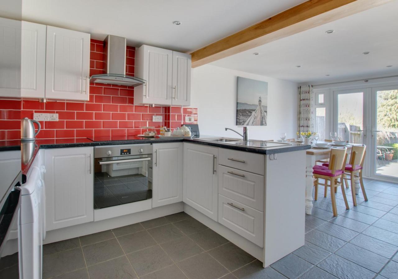 3 Bed in Middleton oc-fdp