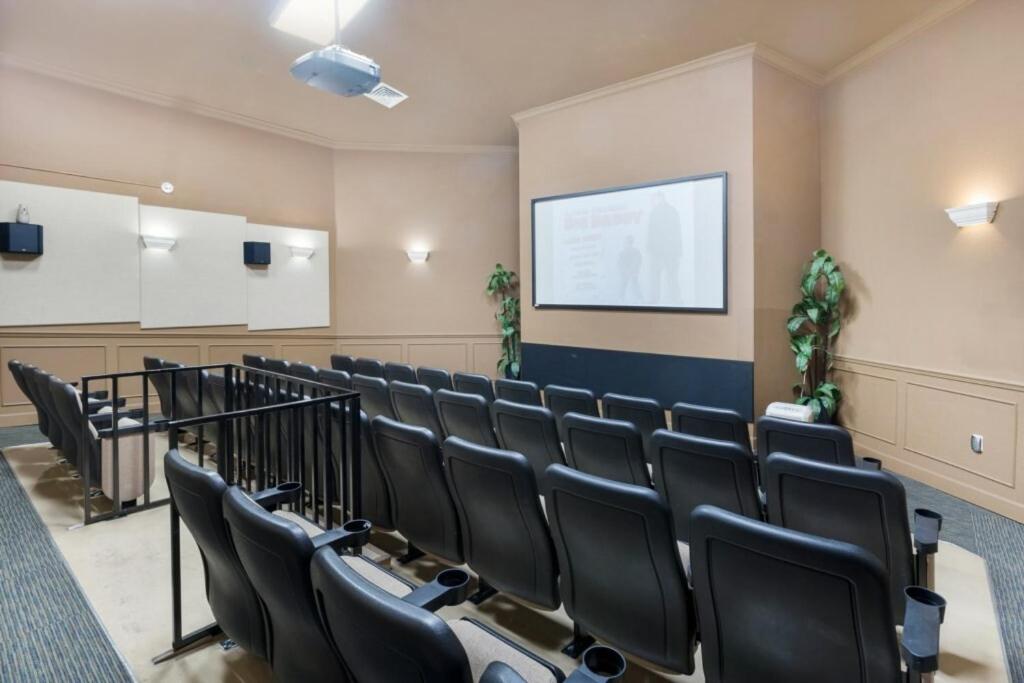 Ground Floor at Windsor Hills – 5 Min Disney