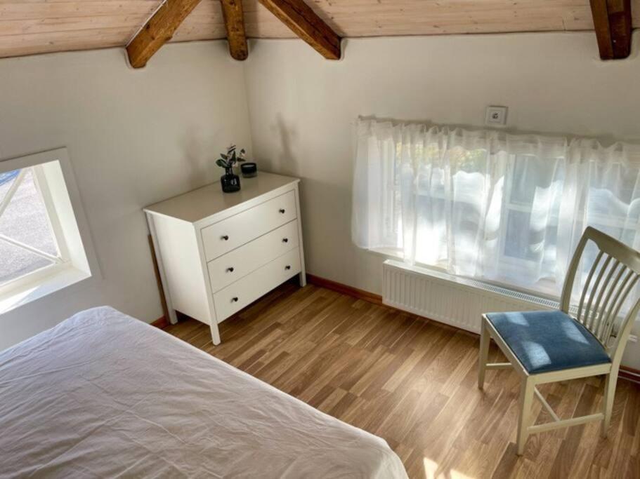 Lovely Waterfront Cottage near Karlshamn