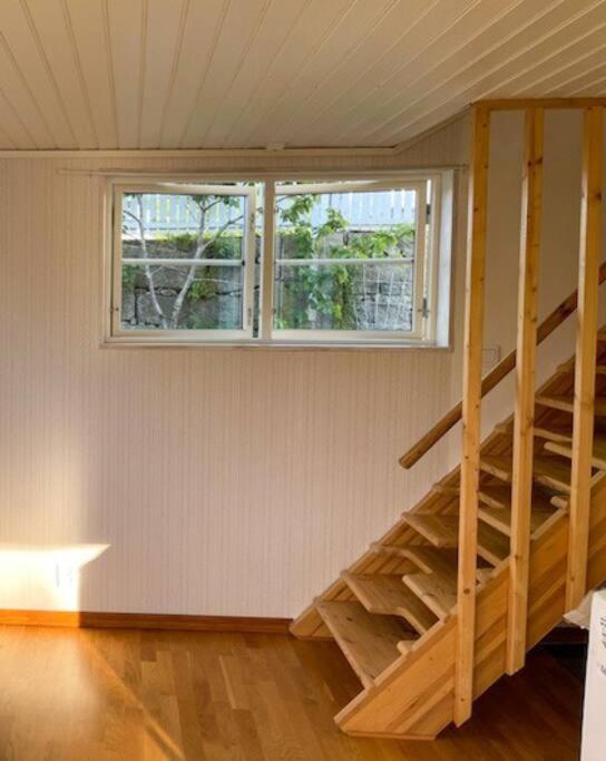 Lovely Waterfront Cottage near Karlshamn