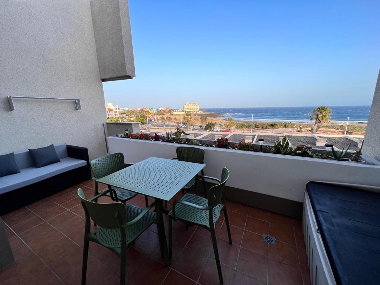 Seafront Medano Marina View