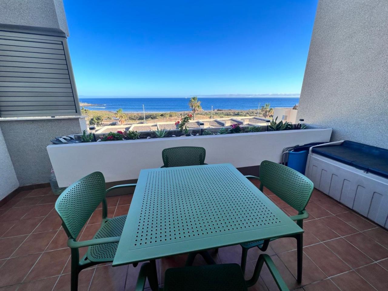 Seafront Medano Marina View
