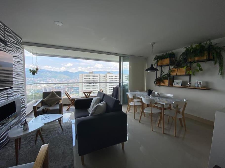 Apartamento con vista a Medellín