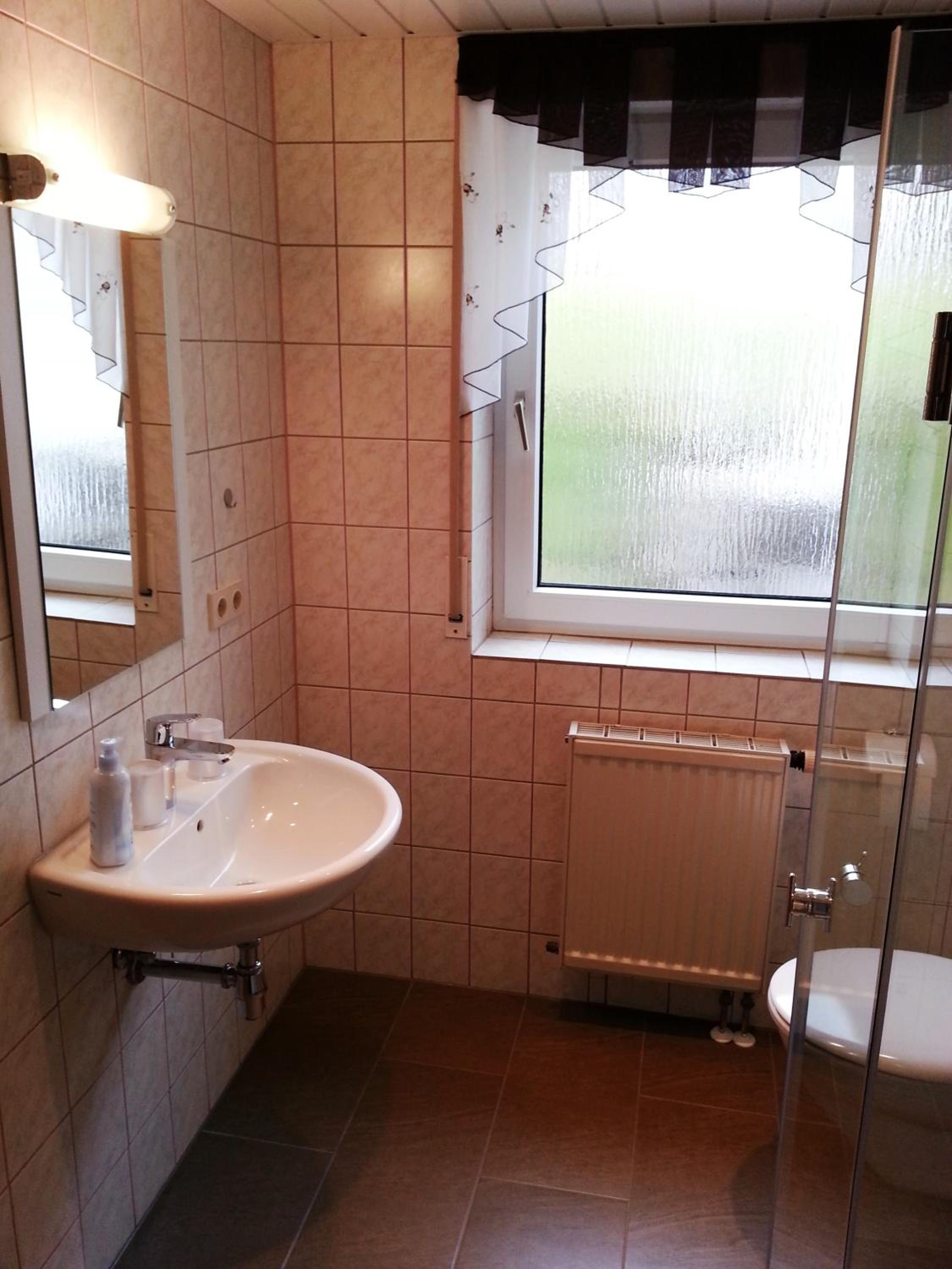 FeWo mit Terrasse - Apartment with terrace view 4