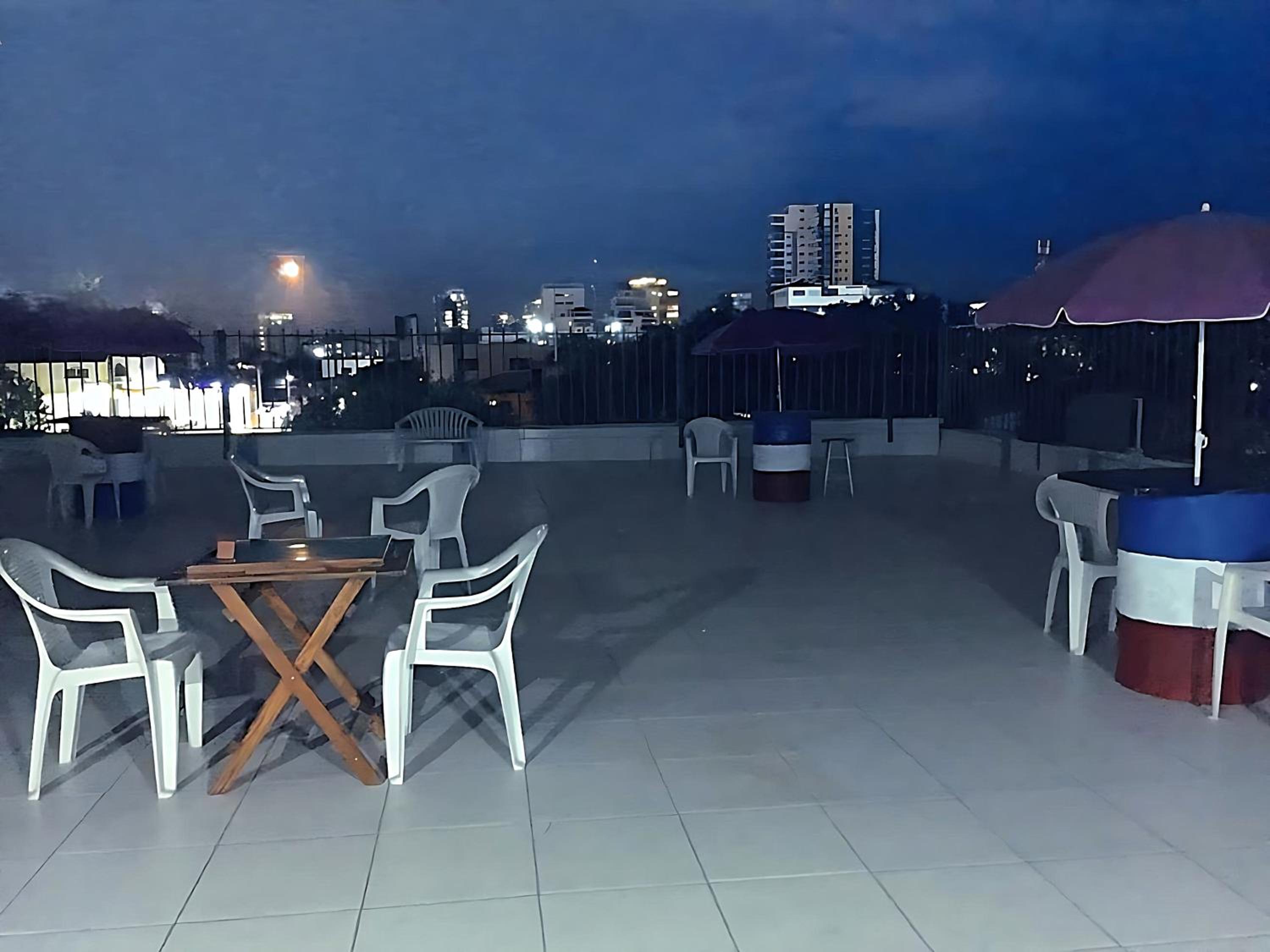 Miami Studios DR