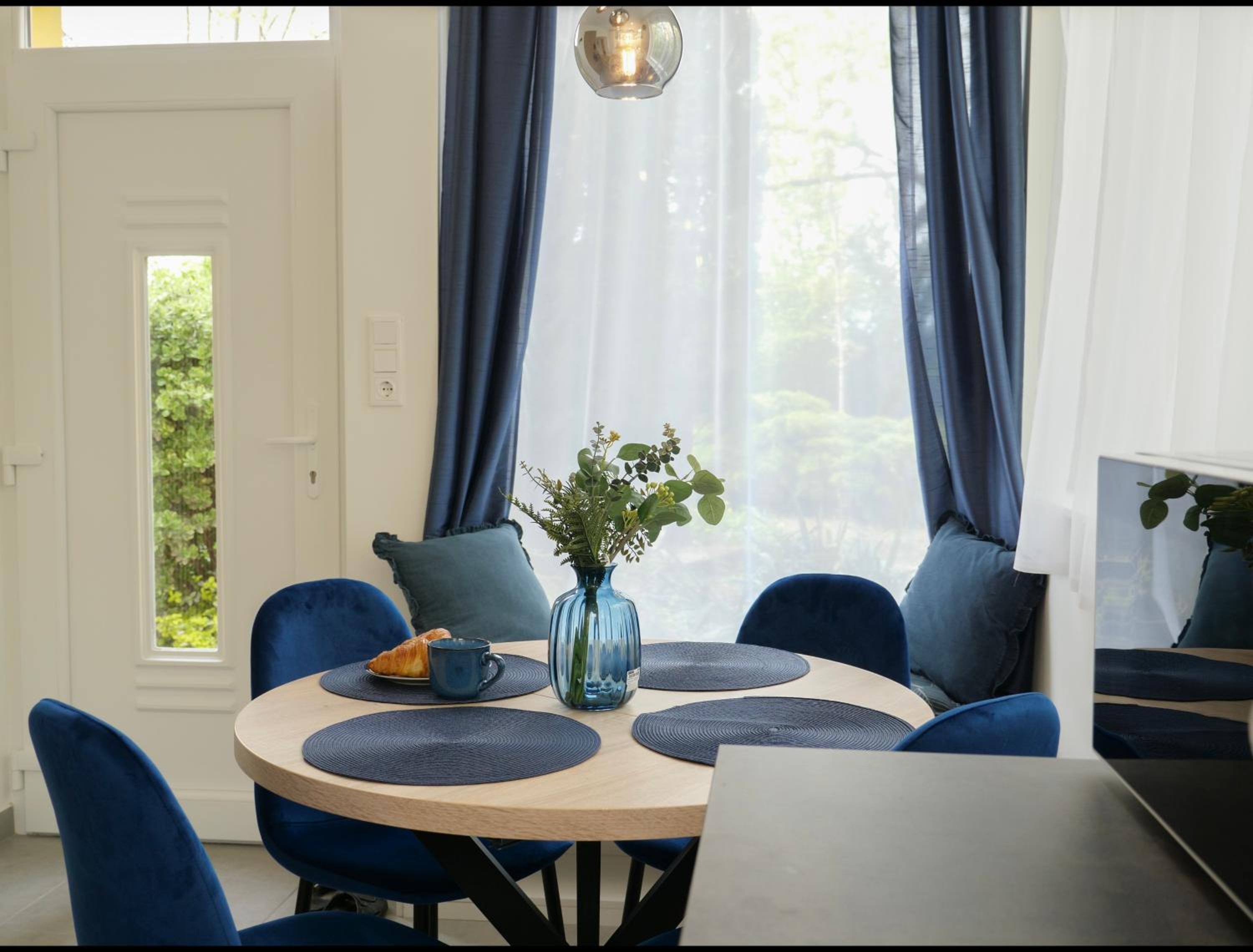 Blue Bird Citadel Apartment view 4