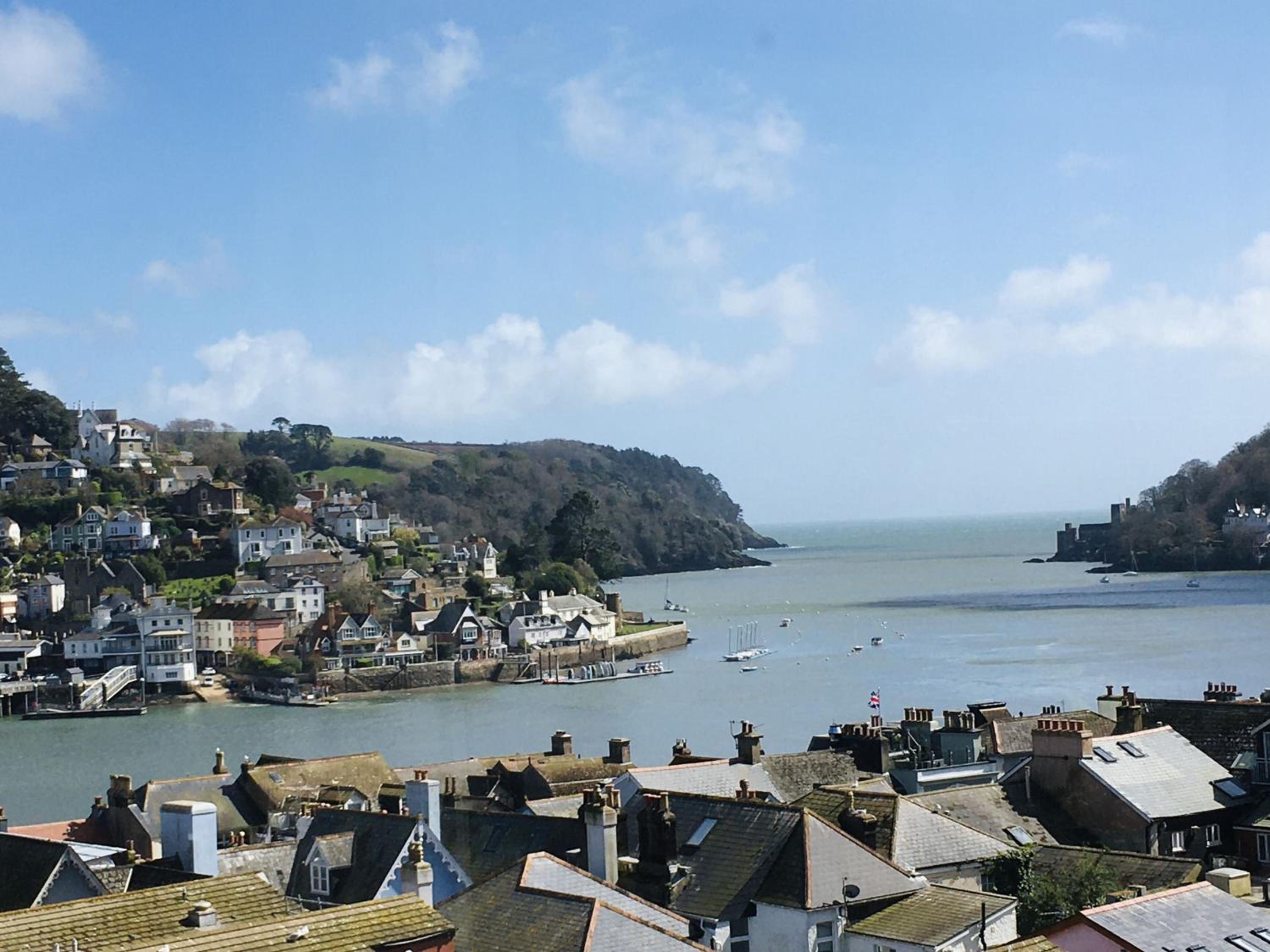 6 and 7 School Steps - Stunning views, private garden and parking view 2