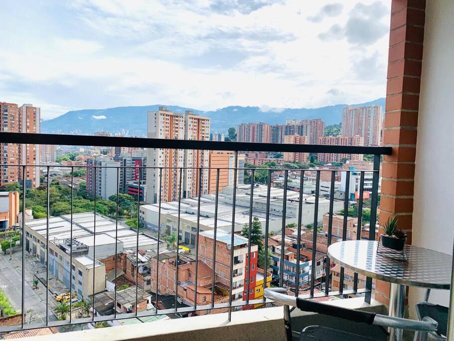 Modern 2/2 Apartment in Sabaneta with City View