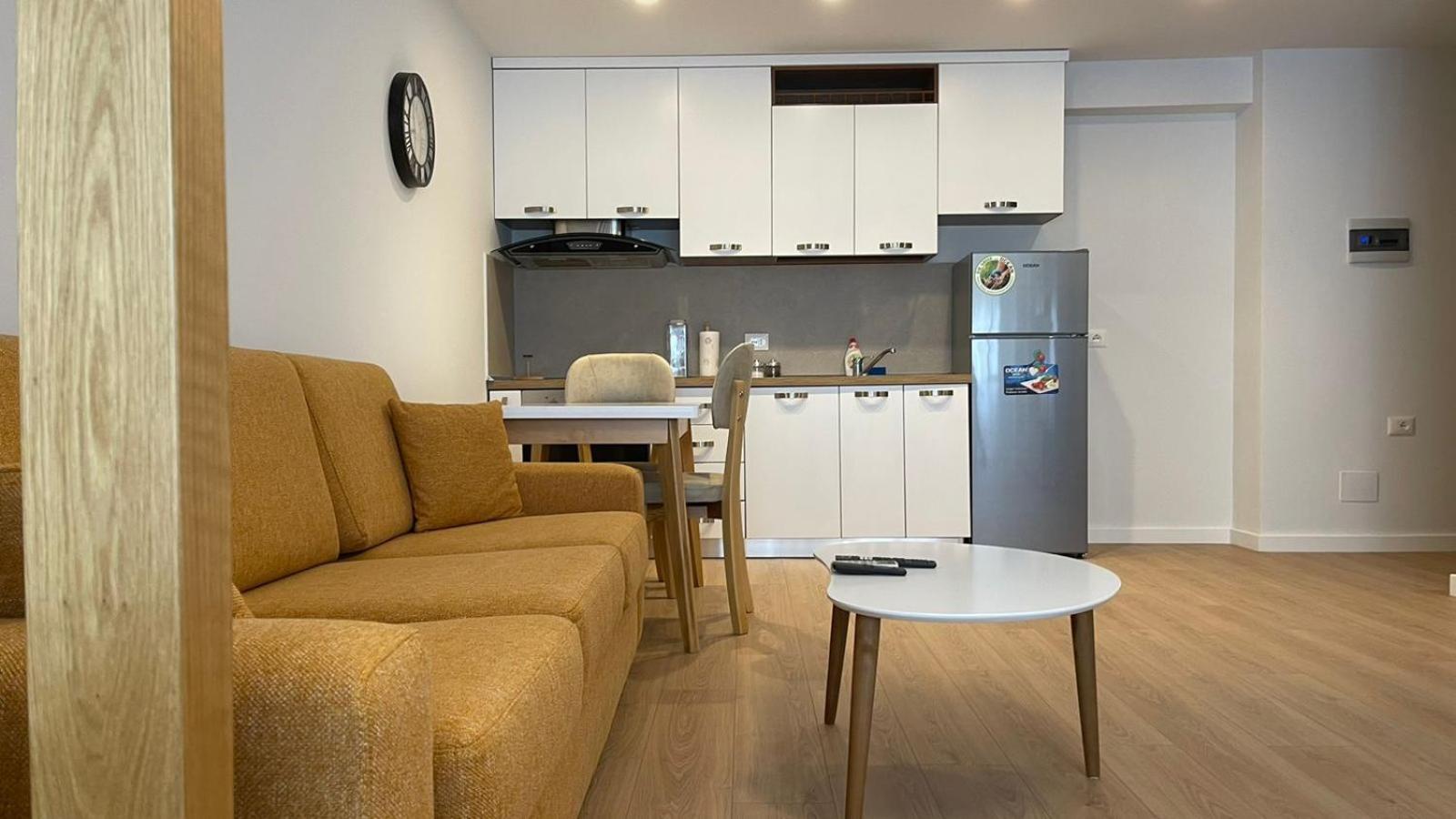 61°Bs Charming Studio Apartament @BLLOK