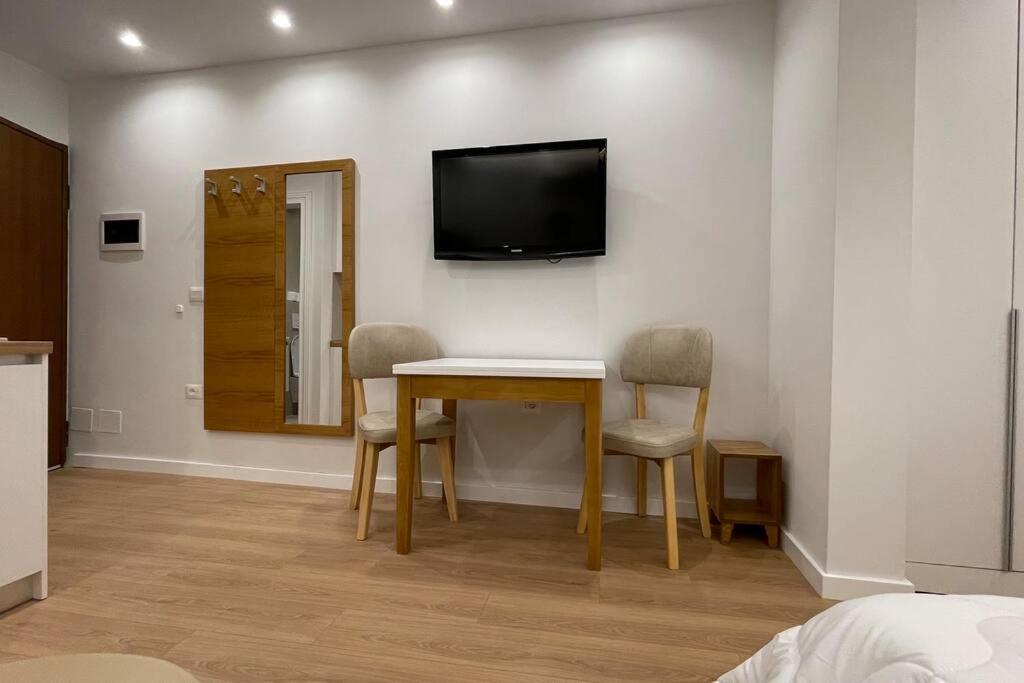 62°Bs Charming Studio Apartament @BLLOK