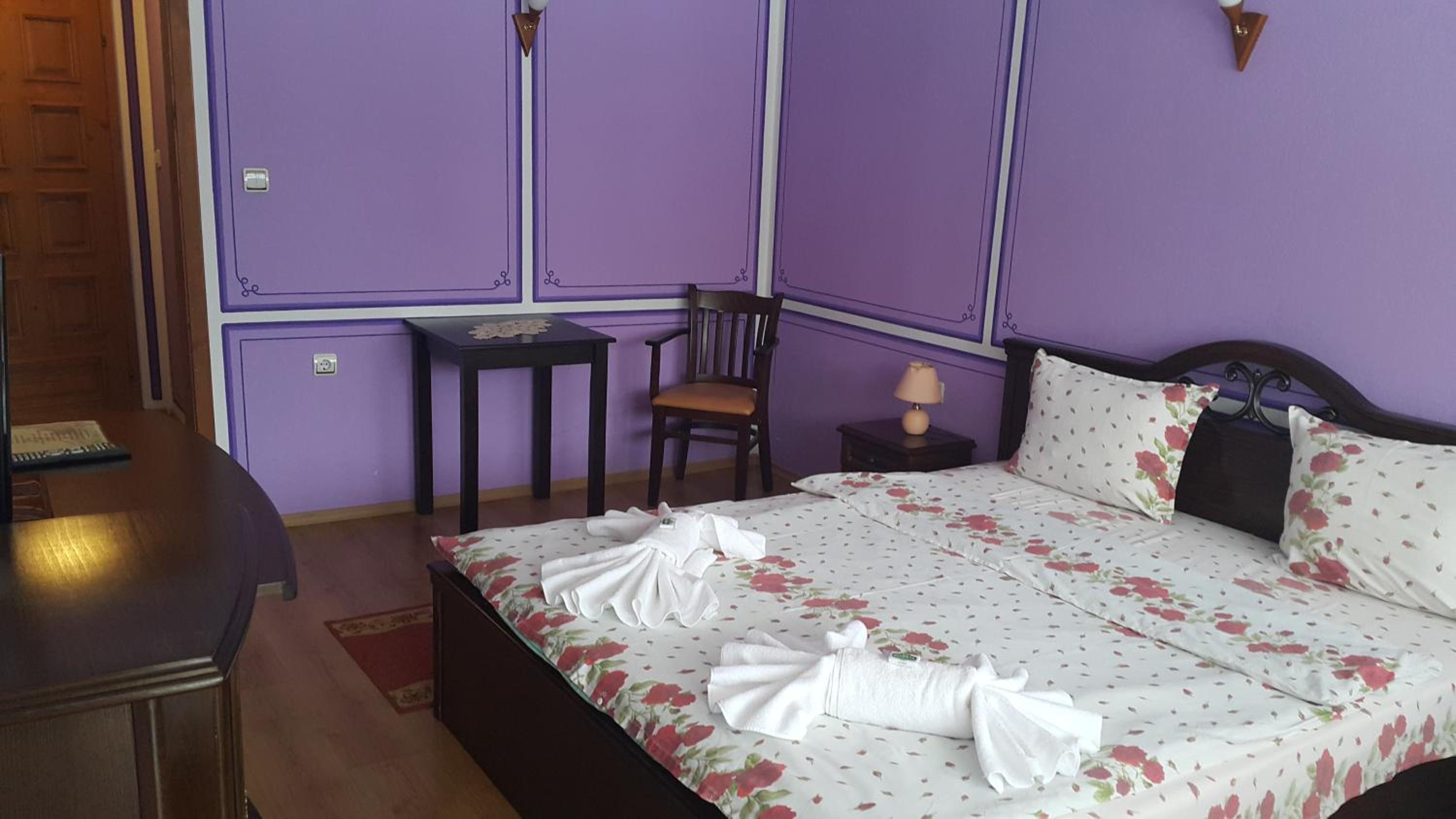 Denis Guest house