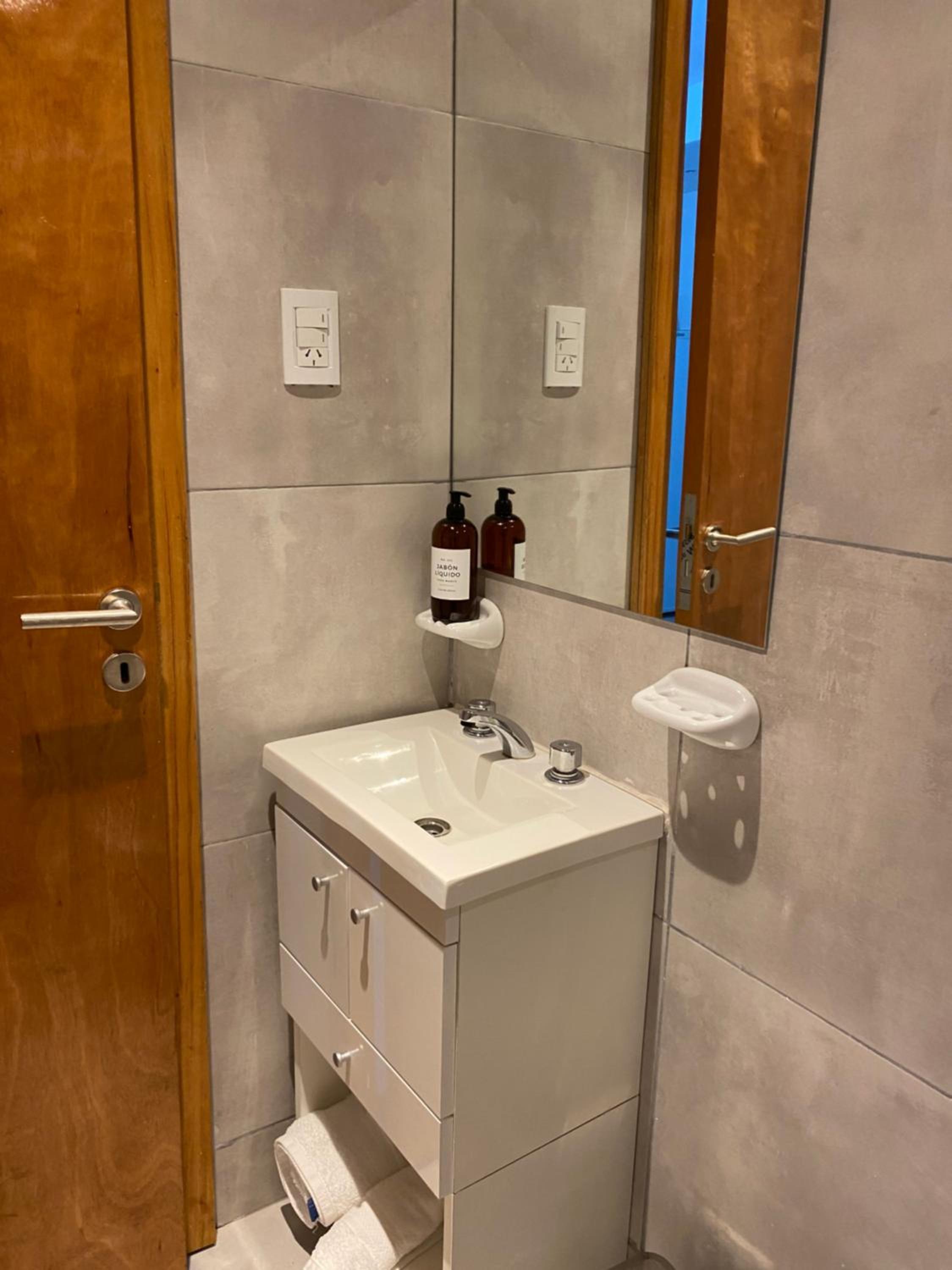 Mini holiday dpto , no fumar opción cochera,costo adicional