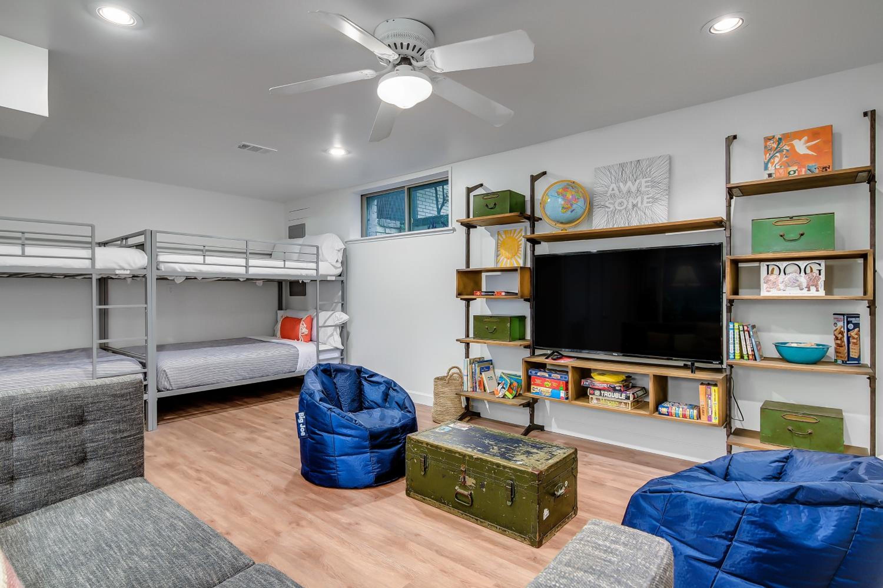 Marble Falls Vacations - The Shorewood Lakeside Oasis, Pet-Friendly Getaway - Property Image 43