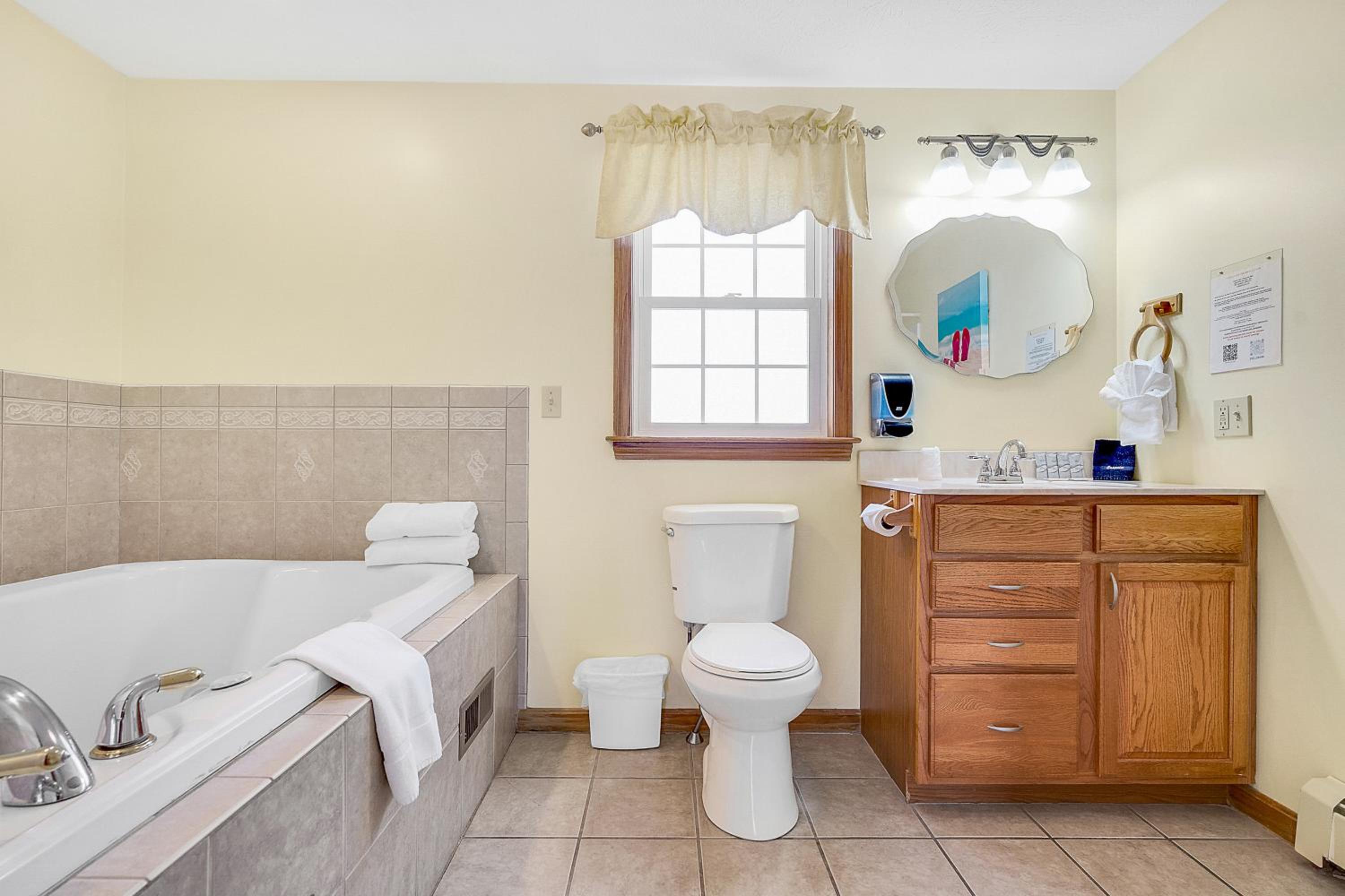 Abellona Inn & Suites