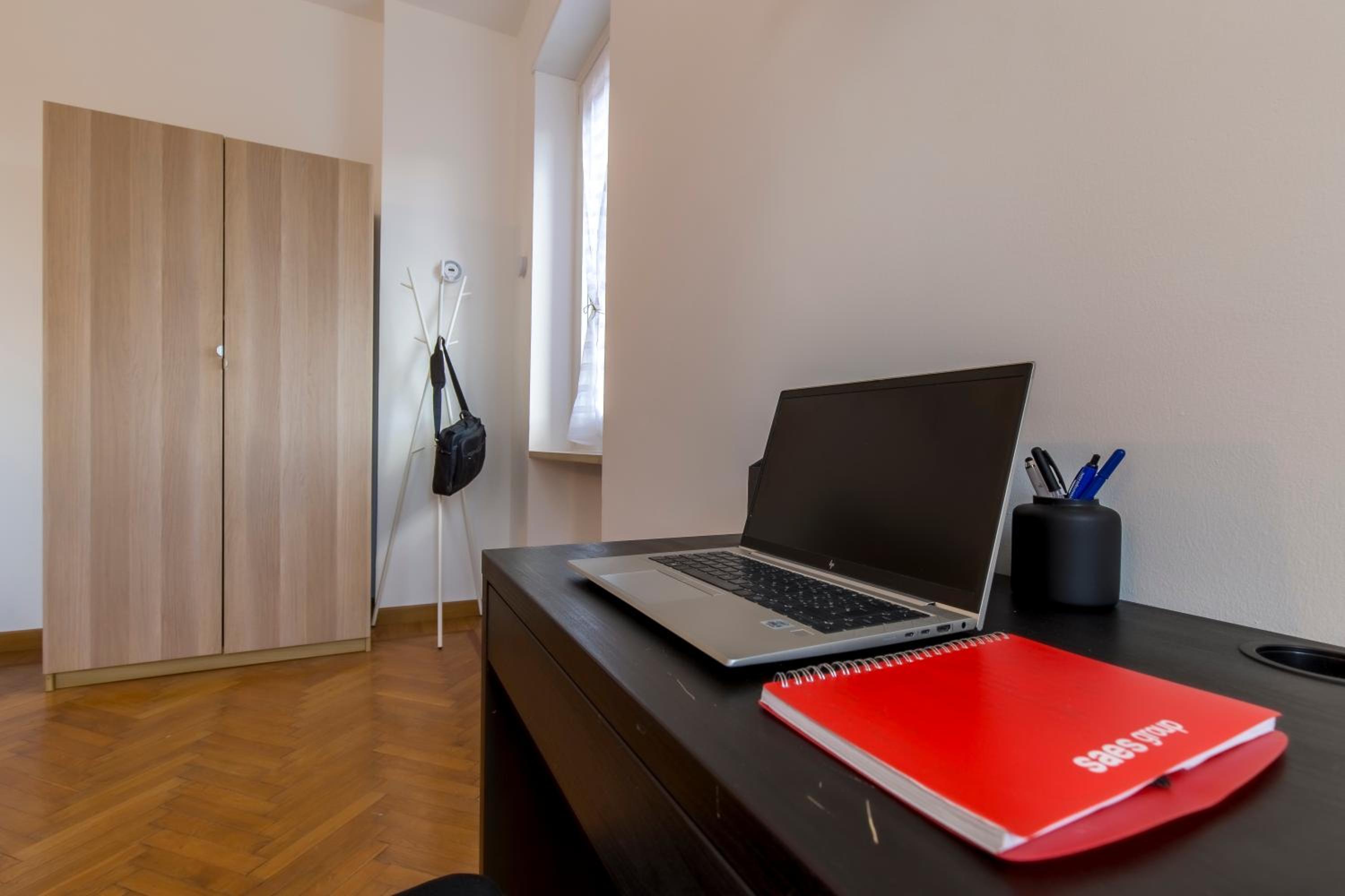 Bright & Lovely flat M1 Carducci Molinette 250m view 4