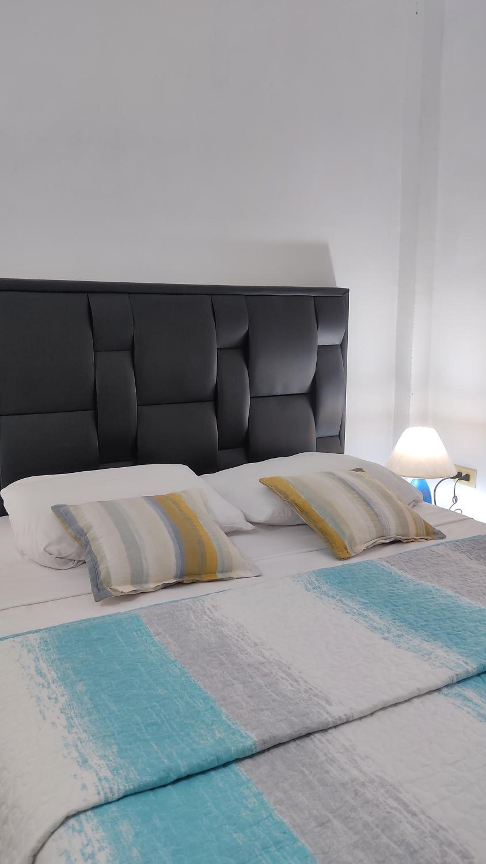 BELLA SUITE frente al Aeropuerto view 5