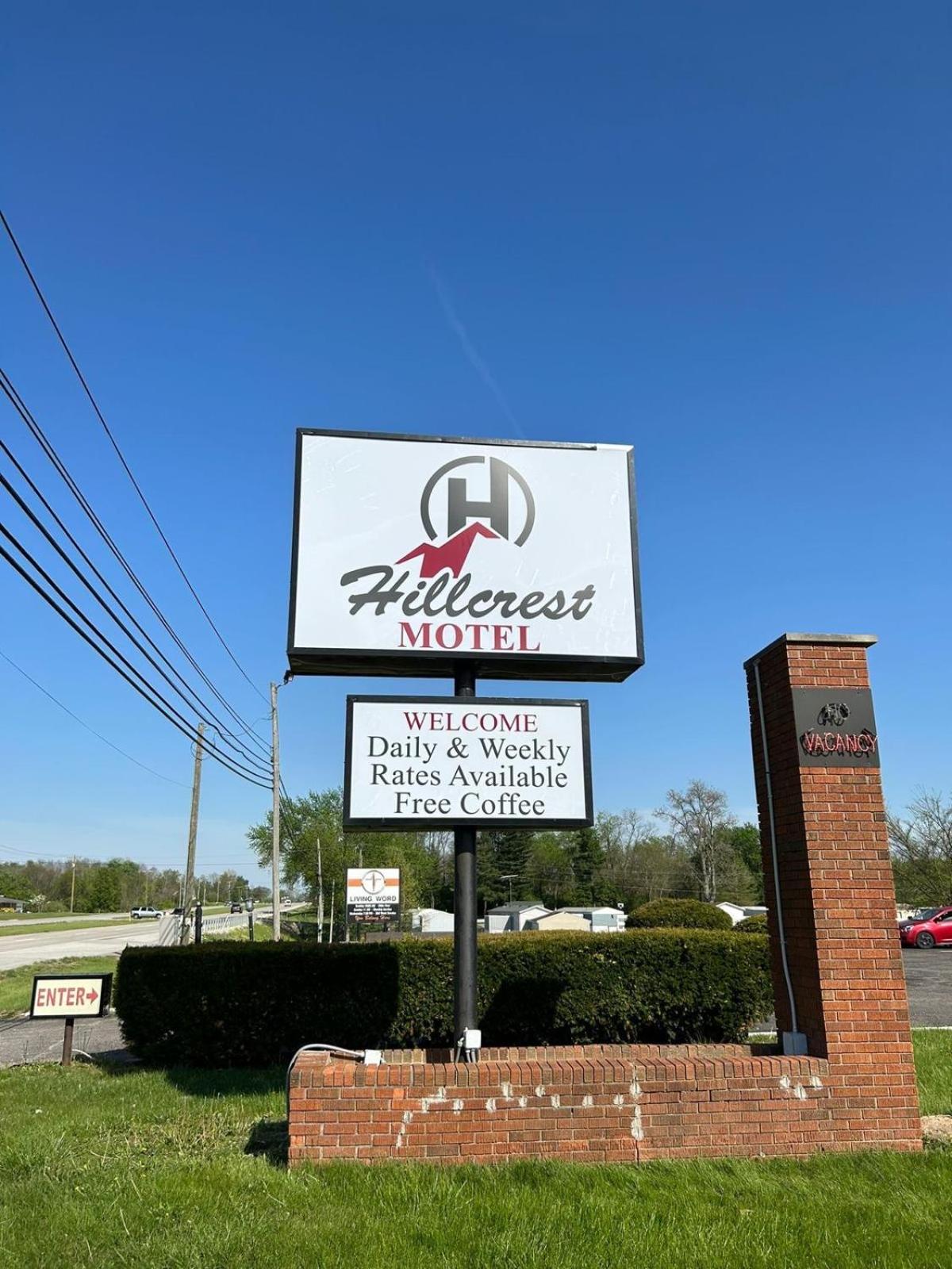 Hillcrest Motel by Oyo Aurora near Lawrenceburg