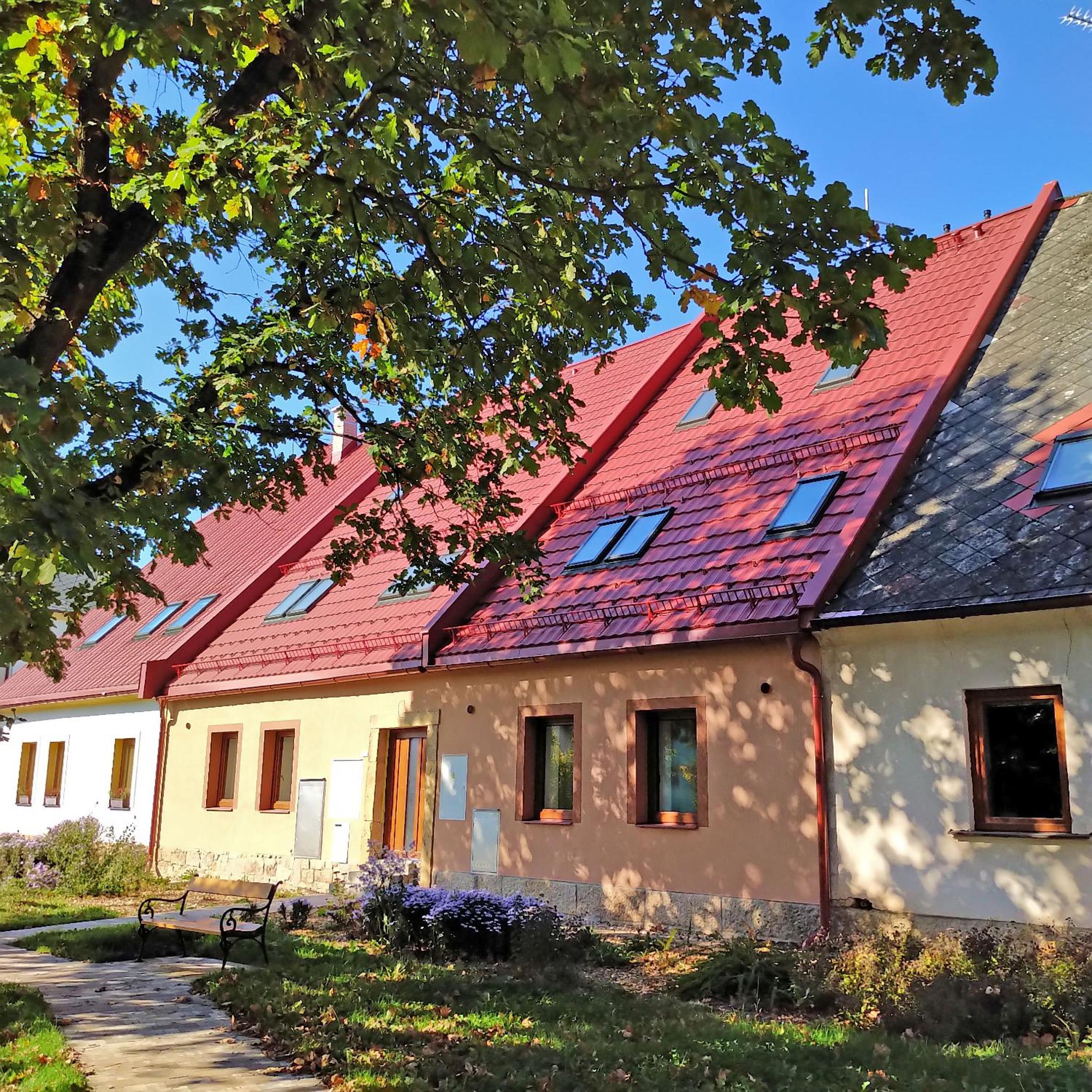 Apartmány Monastery Suites Žireč