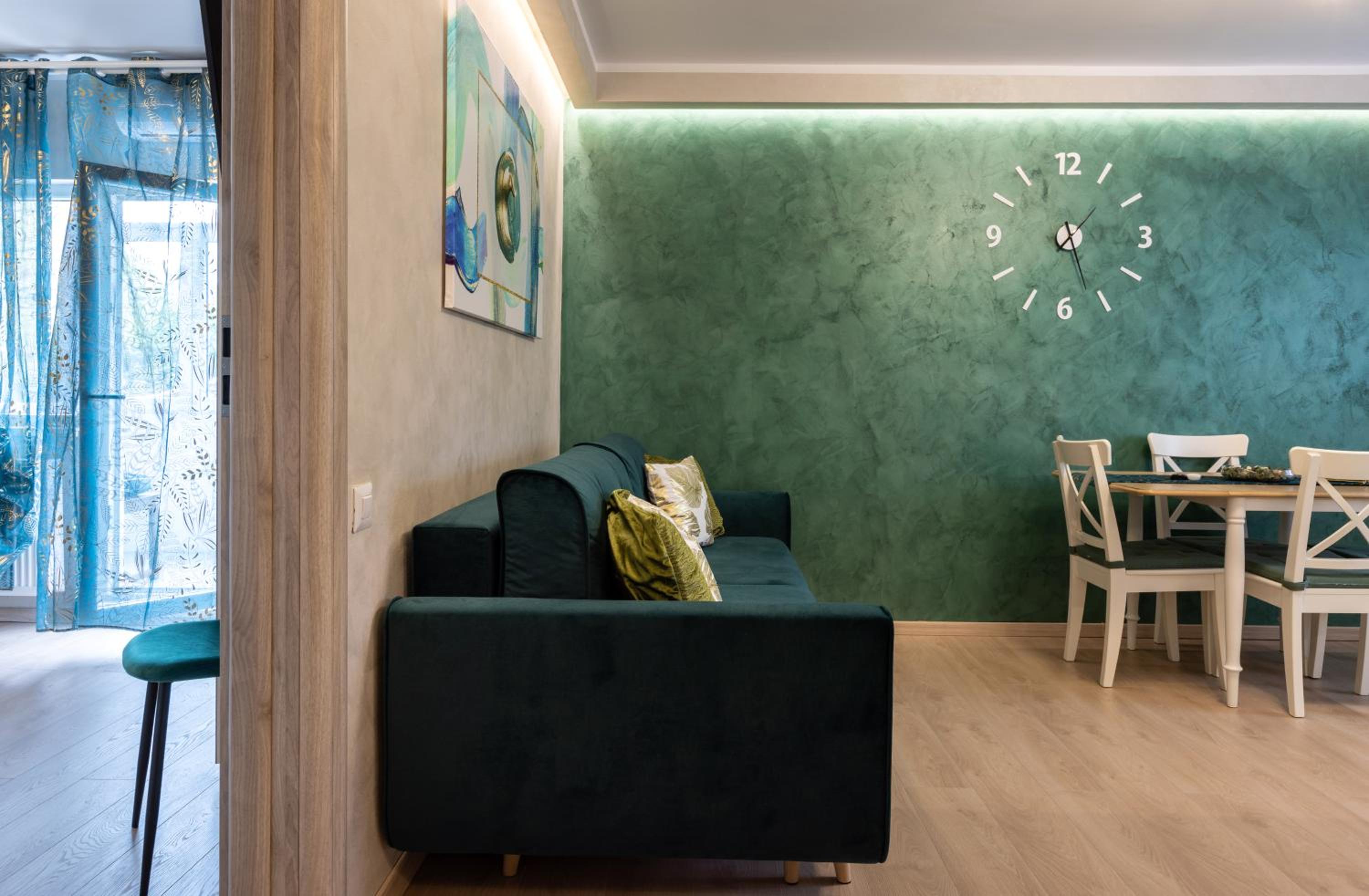 EMERALD APARTMENT AVIATIEI view 3