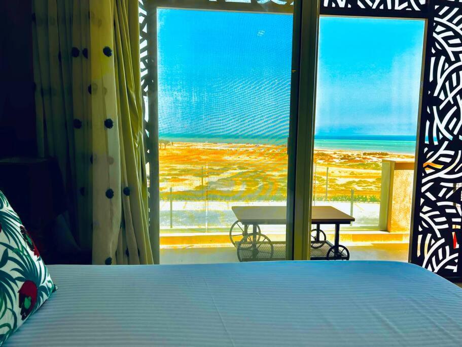 Mangroovy Seafront condo - Great Kite Surfing