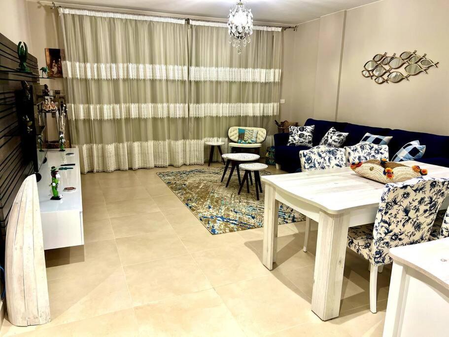 Mangroovy Seafront condo - Great Kite Surfing