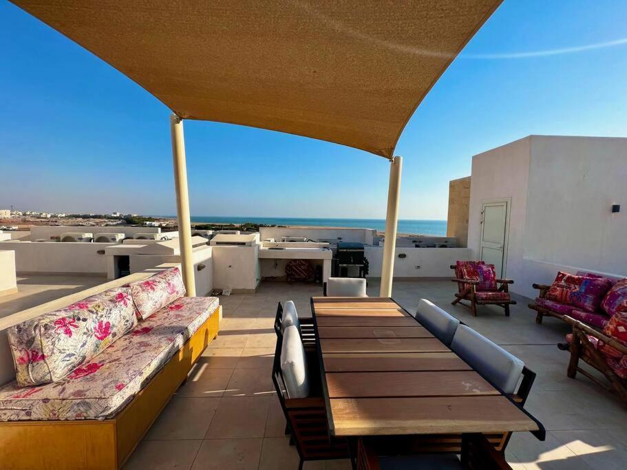 Mangroovy Seafront condo - Great Kite Surfing