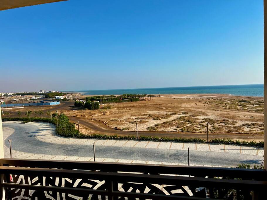 Mangroovy Seafront condo - Great Kite Surfing