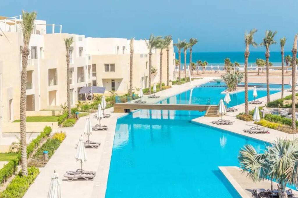 Mangroovy Seafront condo - Great Kite Surfing