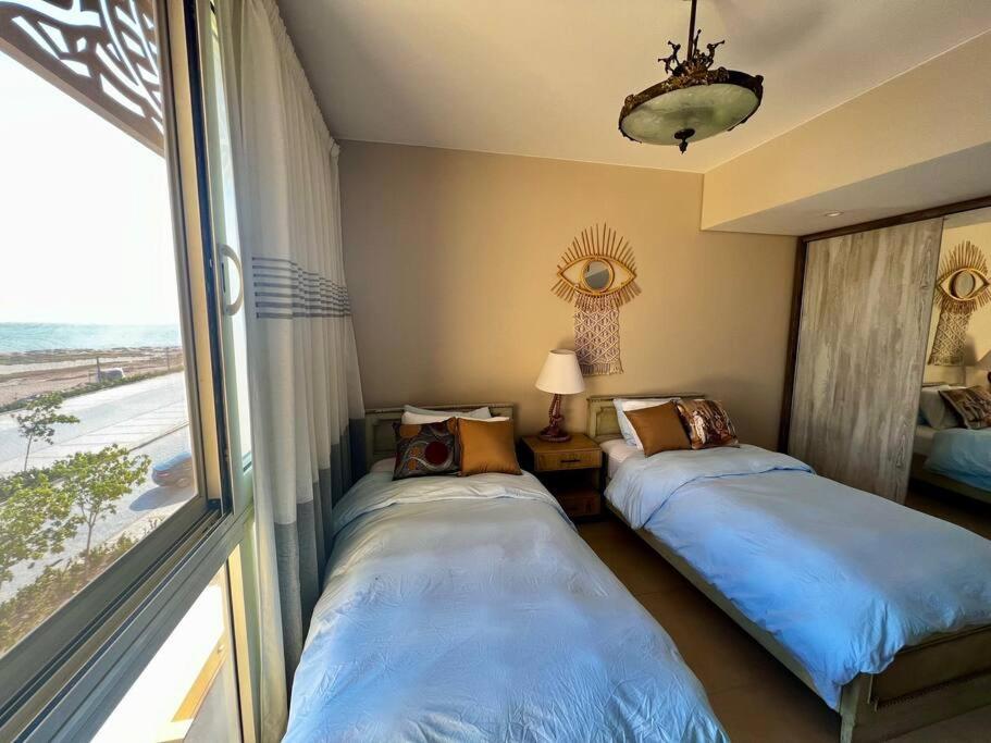Mangroovy Seafront condo - Great Kite Surfing