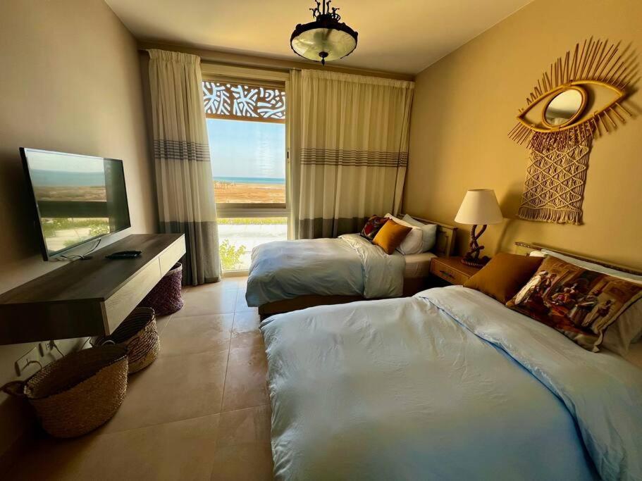 Mangroovy Seafront condo - Great Kite Surfing