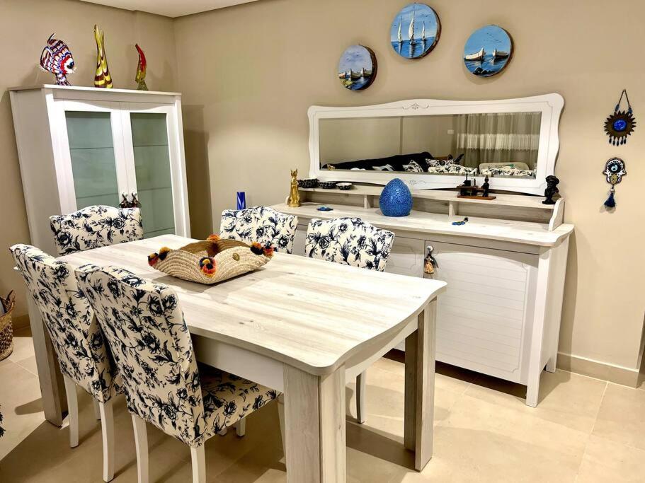 Mangroovy Seafront condo - Great Kite Surfing